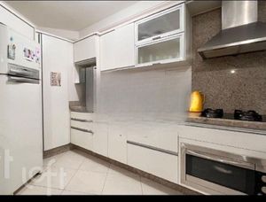 Image 39 - 915190