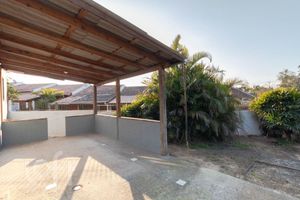 Image 20 - 915193