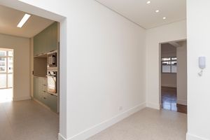 Image 39 - 915201
