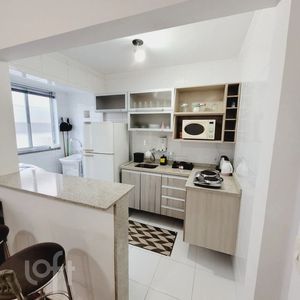 Image 4 - 915222