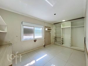 Image 36 - 915225