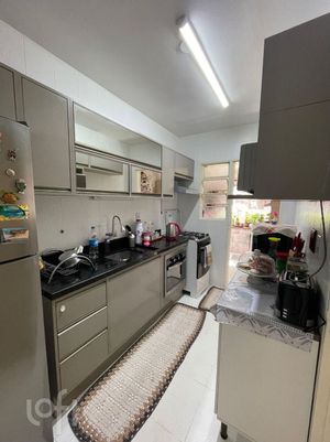 Image 6 - 915226