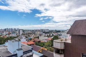 Image 15 - 915227
