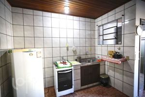 Image 20 - 915286