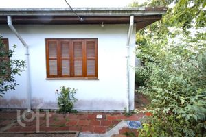 Image 16 - 915286