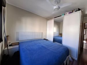 Image 8 - 915307