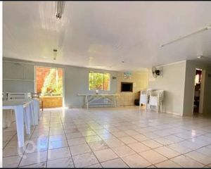 Image 19 - 915308
