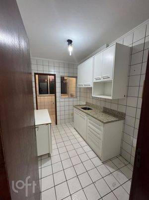 Image 7 - 915319