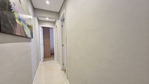Image 14 - 915323