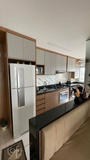 Image 8 - 915345