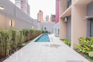 Image 26 - 915350