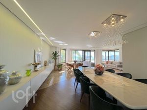 Image 23 - 915361