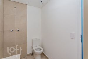 Image 21 - 915363