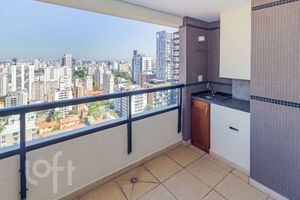 Image 9 - 915366