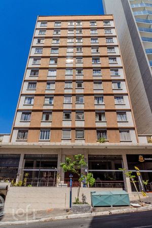 Image 9 - 915370