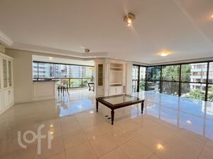 Image 48 - 915373