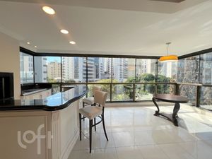 Image 14 - 915373