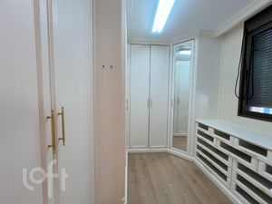Image 34 - 915373