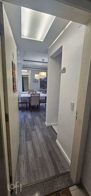 Image 5 - 915374