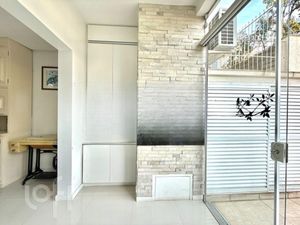 Image 4 - 915377