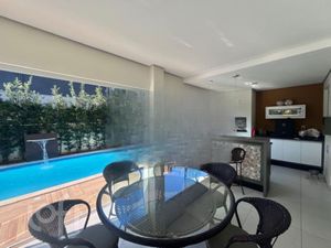Image 3 - 915380