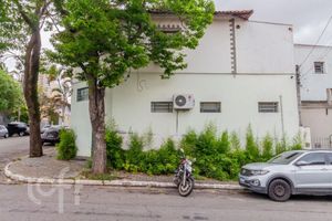 Image 41 - 915387