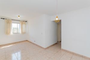 Image 1 - 915388