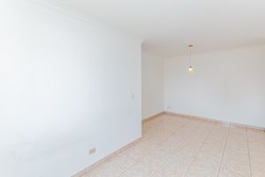 Image 3 - 915388