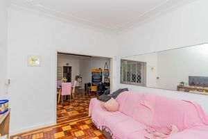 Image 7 - 915391