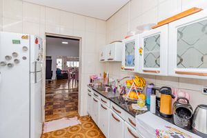 Image 32 - 915391