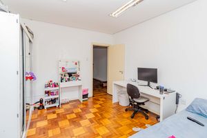 Image 36 - 915391