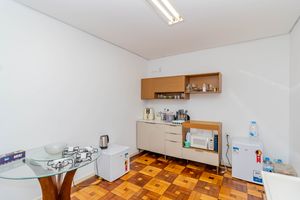 Image 45 - 915391