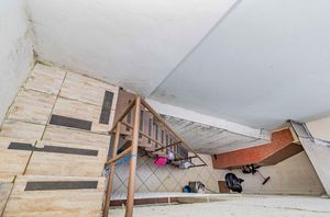 Image 54 - 915391