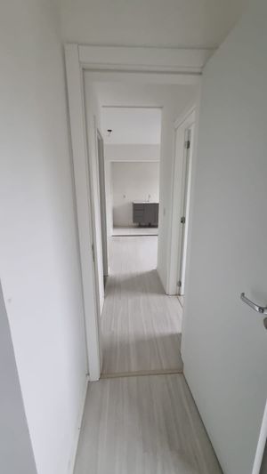 Image 4 - 915404