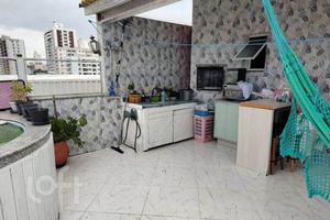 Image 4 - 915407