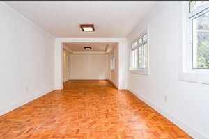 Image 3 - 915413