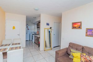 Image 3 - 915416