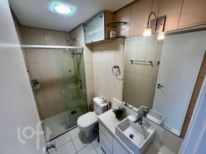 Image 9 - 915425