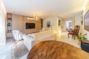 Image 3 - 915427