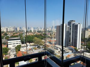Image 18 - 915429