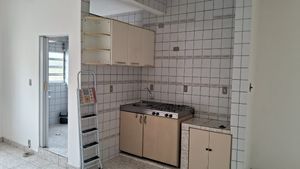 Image 2 - 915445