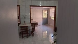 Image 19 - 915446