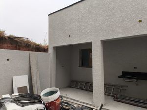 Image 24 - 915447