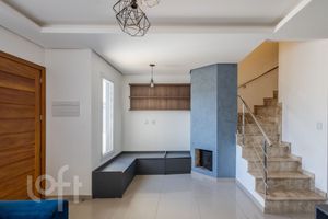 Image 3 - 915506