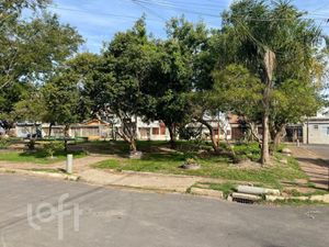 Image 21 - 915549