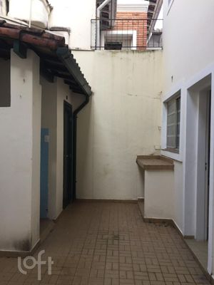 Image 5 - 915553