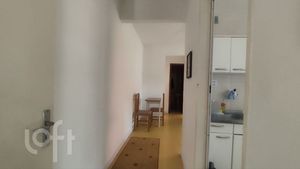 Image 1 - 915558