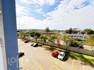Image 5 - 915564
