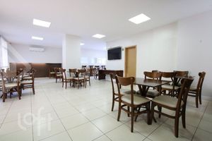 Image 3 - 915566
