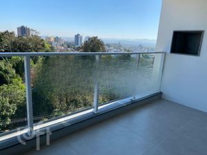 Image 3 - 915570
